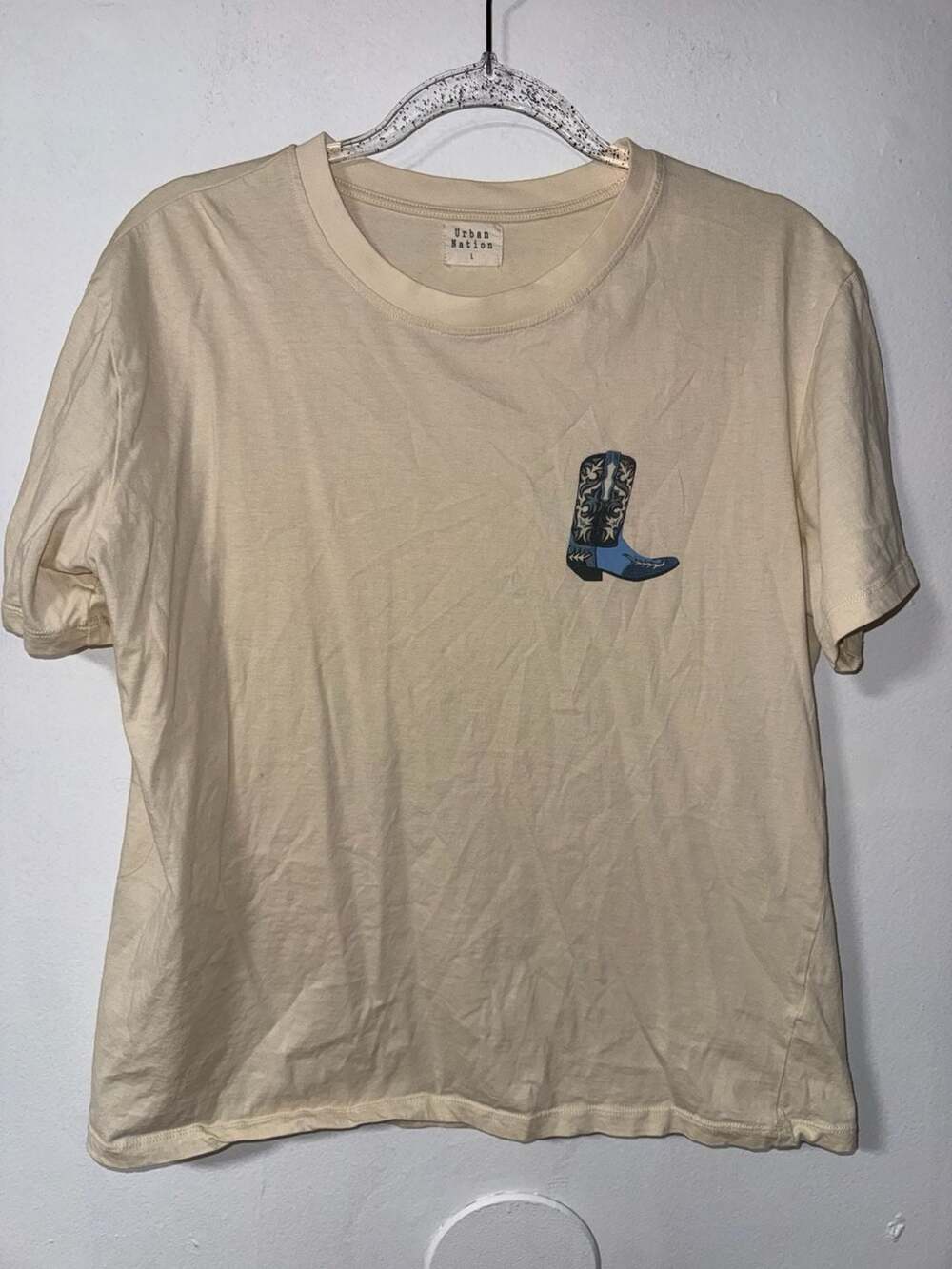 Urban Nation Cowboy Boots Graphic T-Shirt Beige Size L